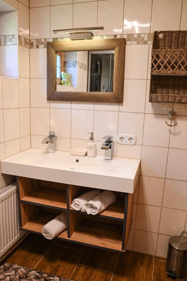 Ferienhaus Schneiderhaeusl Zillertal Stummerberg Exteriör bild