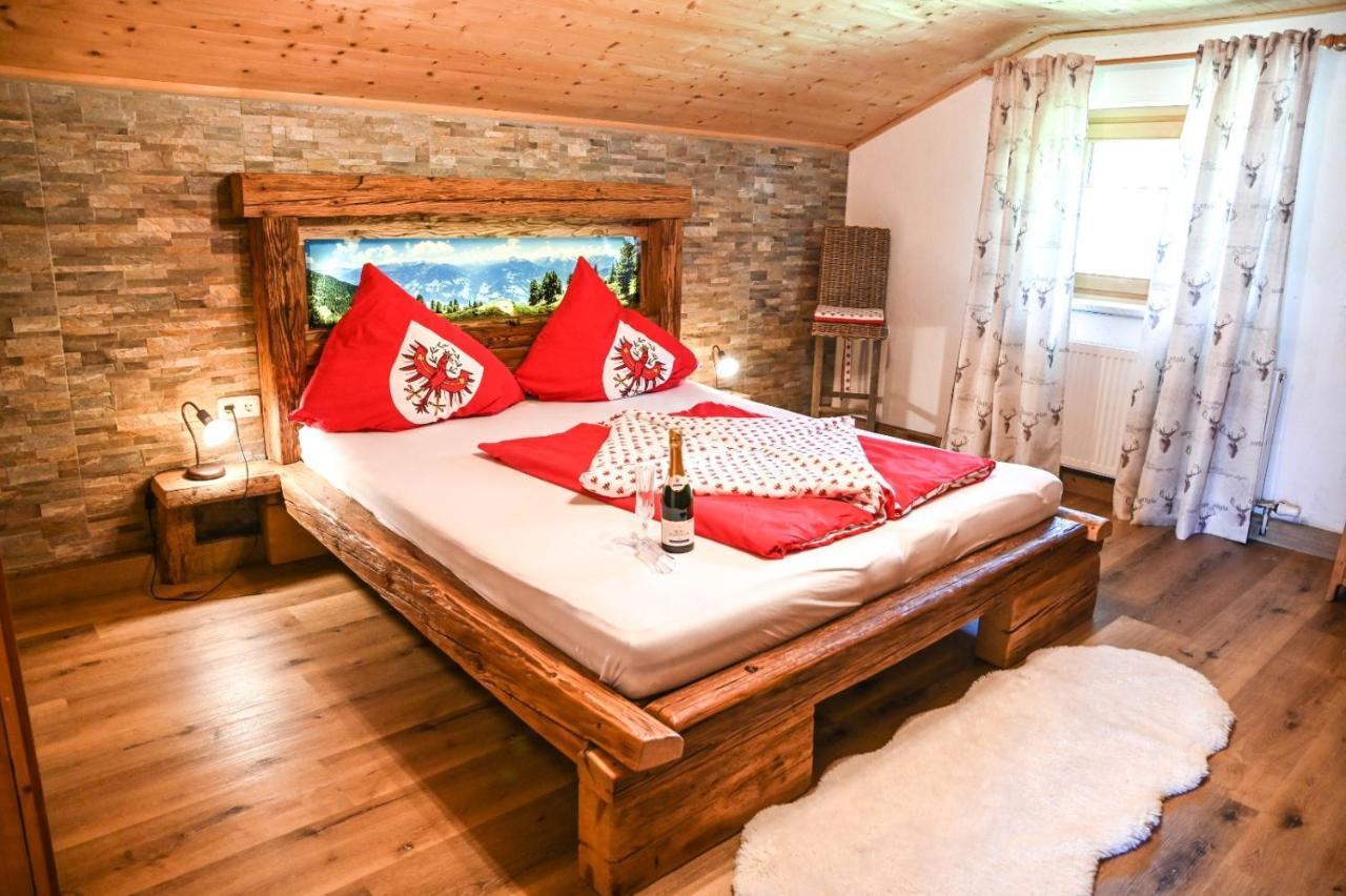 Ferienhaus Schneiderhaeusl Zillertal Stummerberg Exteriör bild