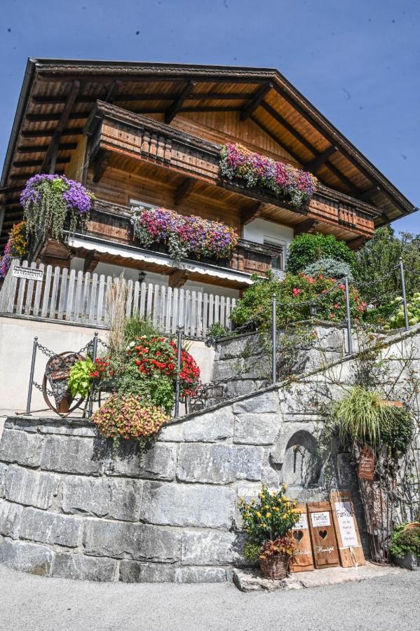 Ferienhaus Schneiderhaeusl Zillertal Stummerberg Exteriör bild