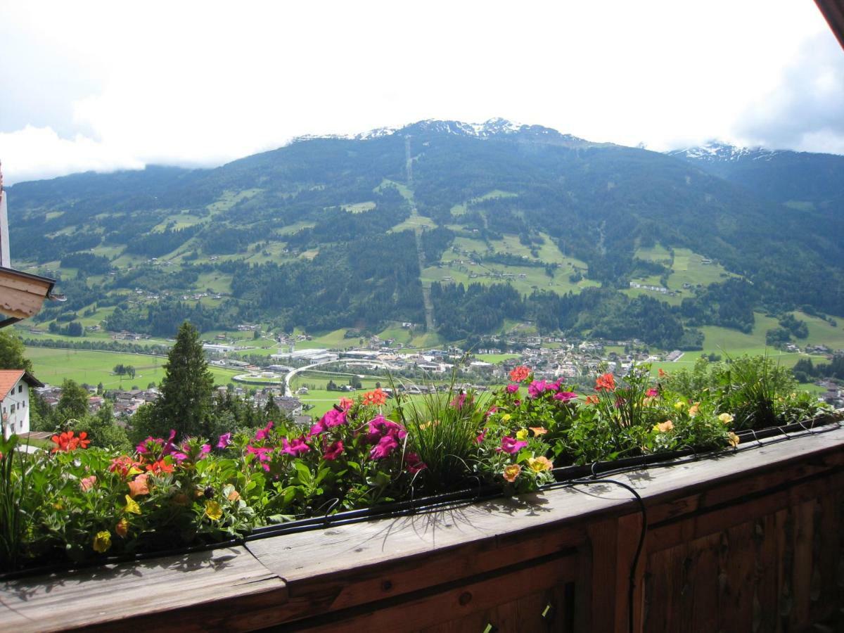 Ferienhaus Schneiderhaeusl Zillertal Stummerberg Exteriör bild