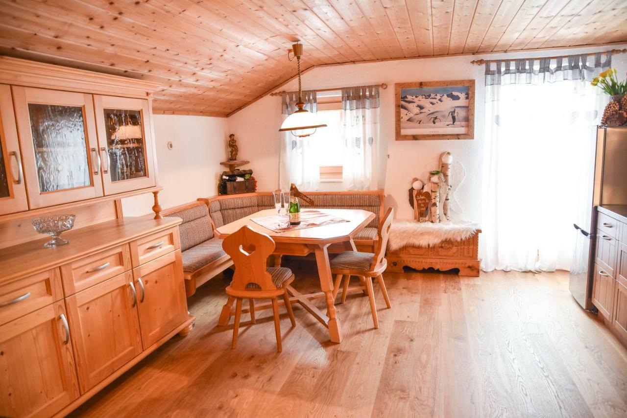 Ferienhaus Schneiderhaeusl Zillertal Stummerberg Exteriör bild